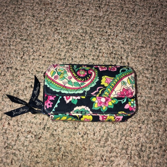 Vera Bradley Wristlet - Picture 5 of 5